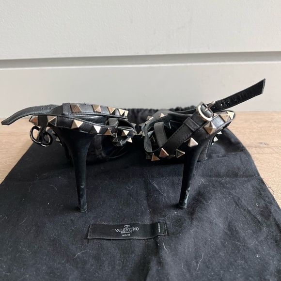 VALENTINO GARAVANI ROCKSTUD PUMPS - Picture 2 of 7